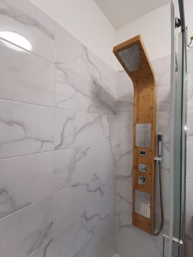 Casa Del Giglio - City Center Apartment Palermo Luaran gambar