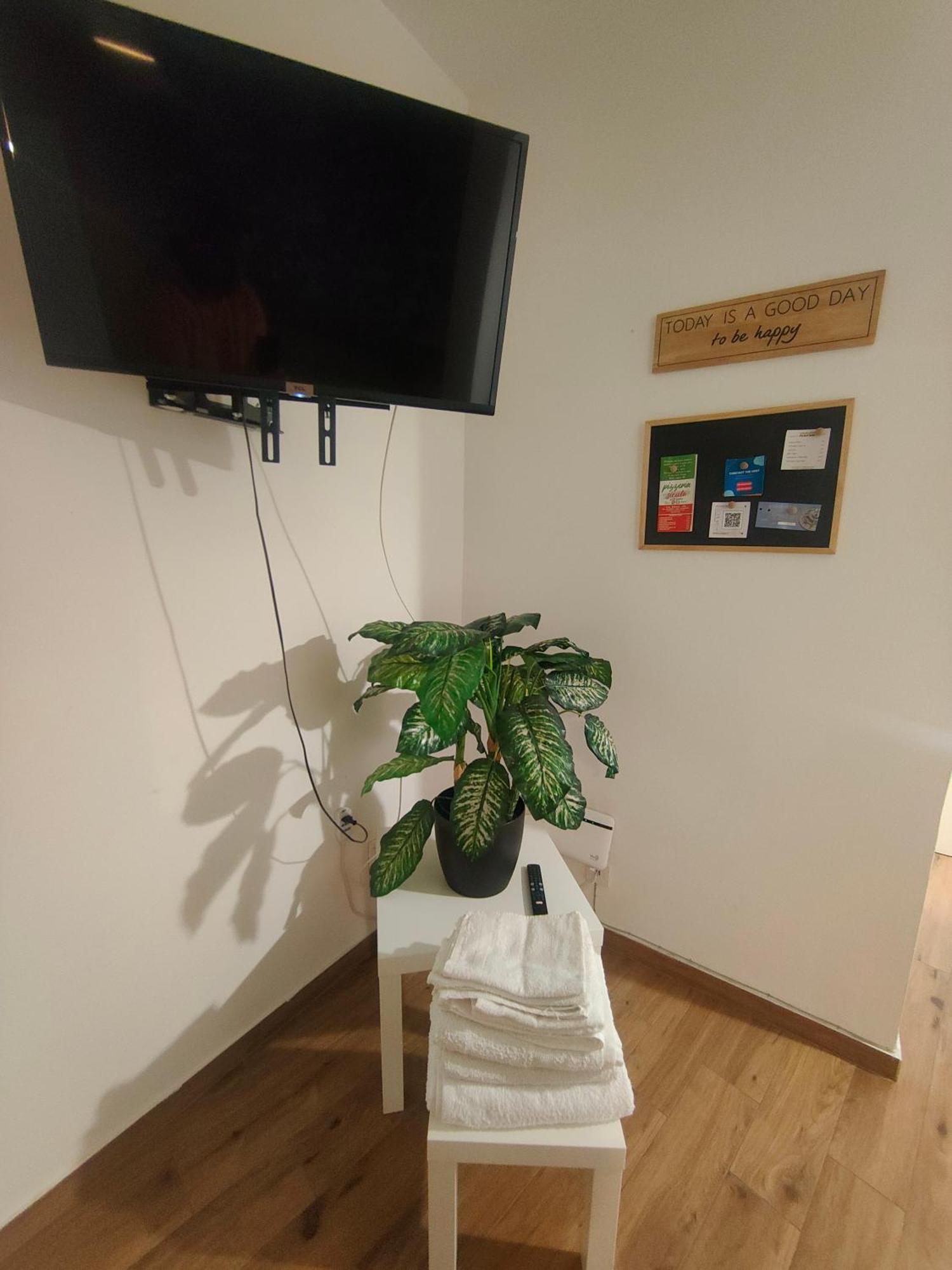 Casa Del Giglio - City Center Apartment Palermo Luaran gambar